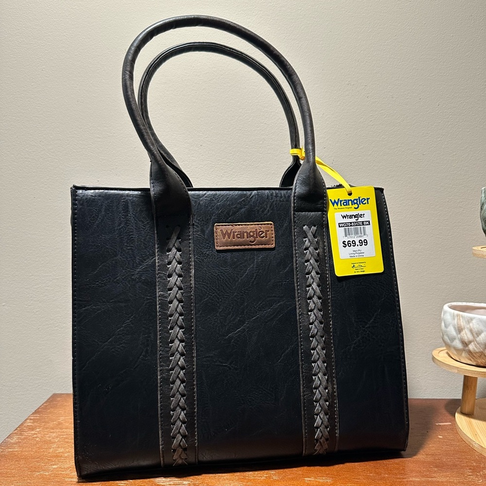 Wrangler Black Quilted Tote with Structured Design